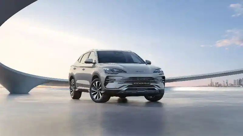 Berita - Duel Pabrikan China, BYD Dan Geely Siapkan PHEV Dengan Jarak Tempuh 2.000 km