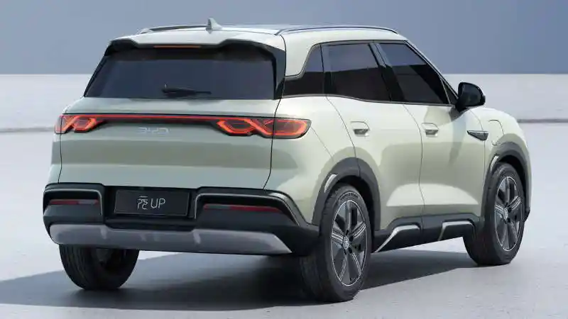 Foto - Intip SUV Kecil Terbaru BYD Yang Baru Saja Meluncur Di Cina