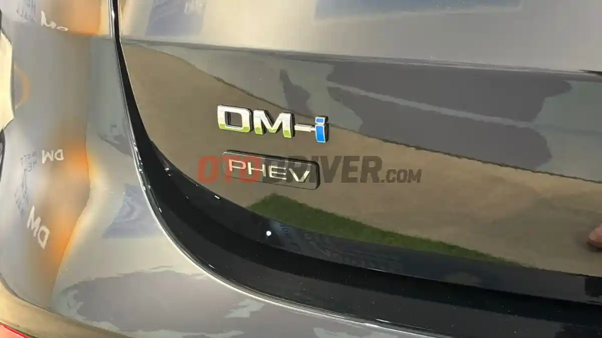 Foto - Memimpin Pasar EV 40% Dalam Waktu 2 Tahun, Kini BYD-Denza Perkenalkan Teknologi Anyar