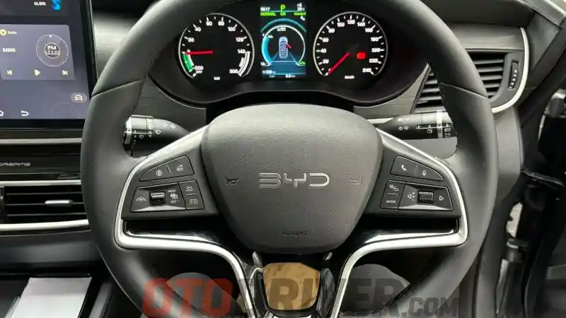 Foto - Inilah 5 Keunggulan Yang Bikin BYD M6 Laris Manis di Indonesia