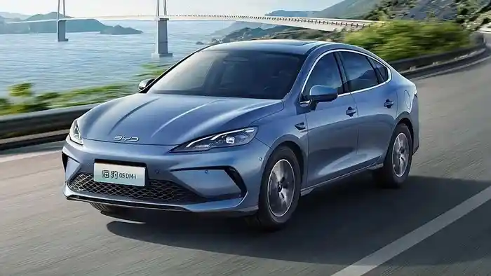 Berita - BYD Seal Versi PHEV Hadir Di Cina, Harga Rp 200 Jutaan