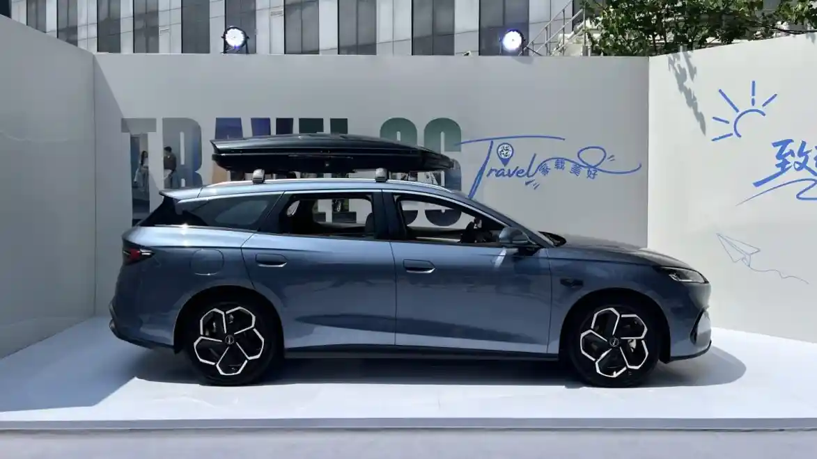 Foto - BYD Seal 06 DM-i Wagon Meluncur Di Munich Auto Show 2025, Ini Spesifikasinya