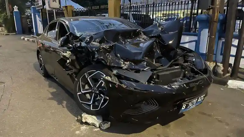 Berita - Banyak EV Kecelakaan Di Indonesia, Ini Tanggapan Pihak Safety Driving