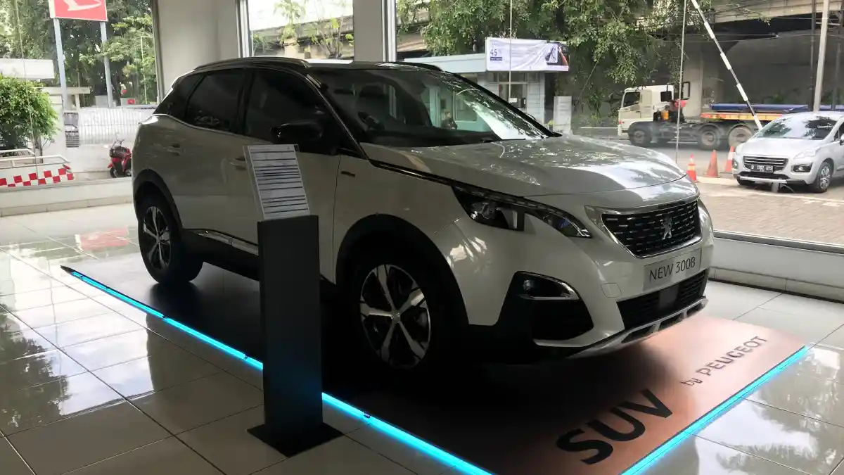 Foto - Peugeot Sasar Celah Kosong Antara Mobil Eropa dan Jepang