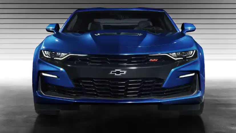 Foto - Chevrolet Camaro 2019 Pakai Mesin Kecil dan Transmisi 10 Percepatan!