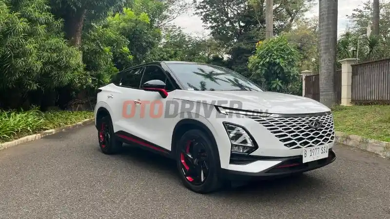 Foto - Chery Punya Grup WhatsApp Dengan Konsumennya, Apa Isinya?