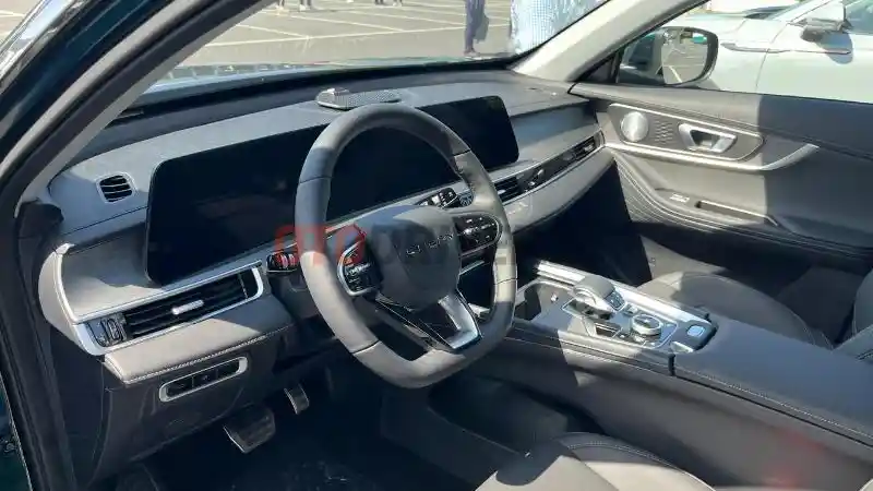 Foto - Chery Tiggo 8 Facelift Meluncur Di Malaysia