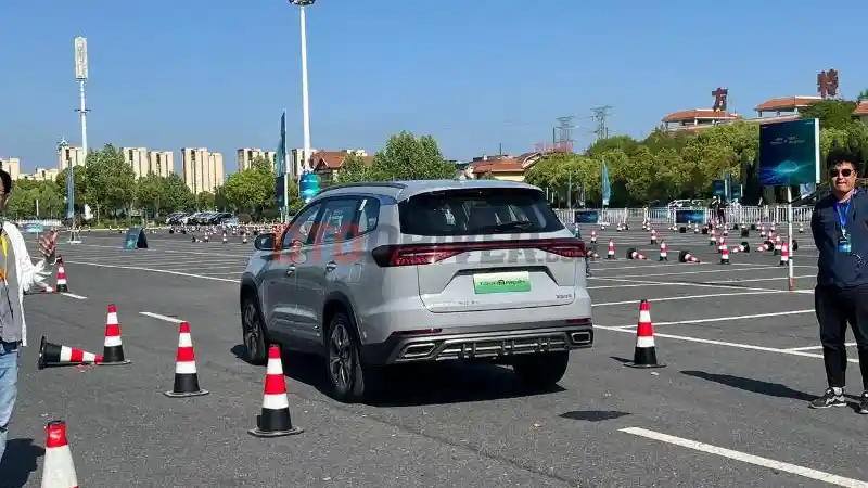 Foto - Selain Tiggo 8 Facelift, Chery Juga Bakal Bawa Varian Ini Ke Indonesia