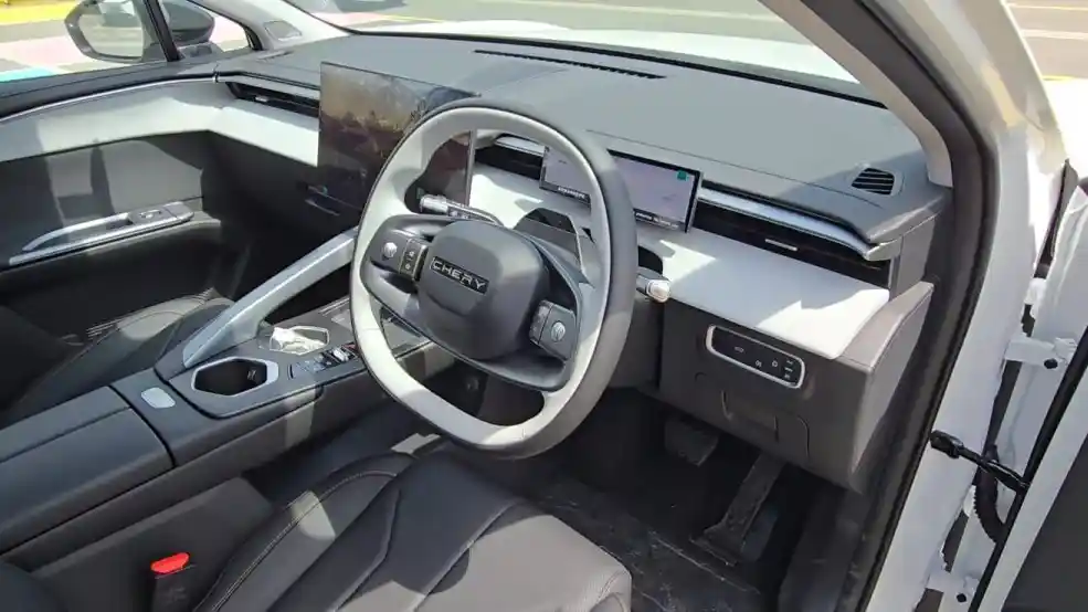 Foto - Segera Dijual Di Indonesia, Ini Peningkatan Chery E5 Facelift 2026