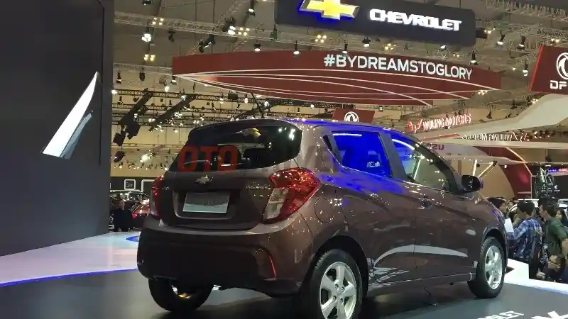 Foto - GIIAS 2018: Chevrolet Hadirkan Trailblazer dan Spark Facelift, Ini Harganya