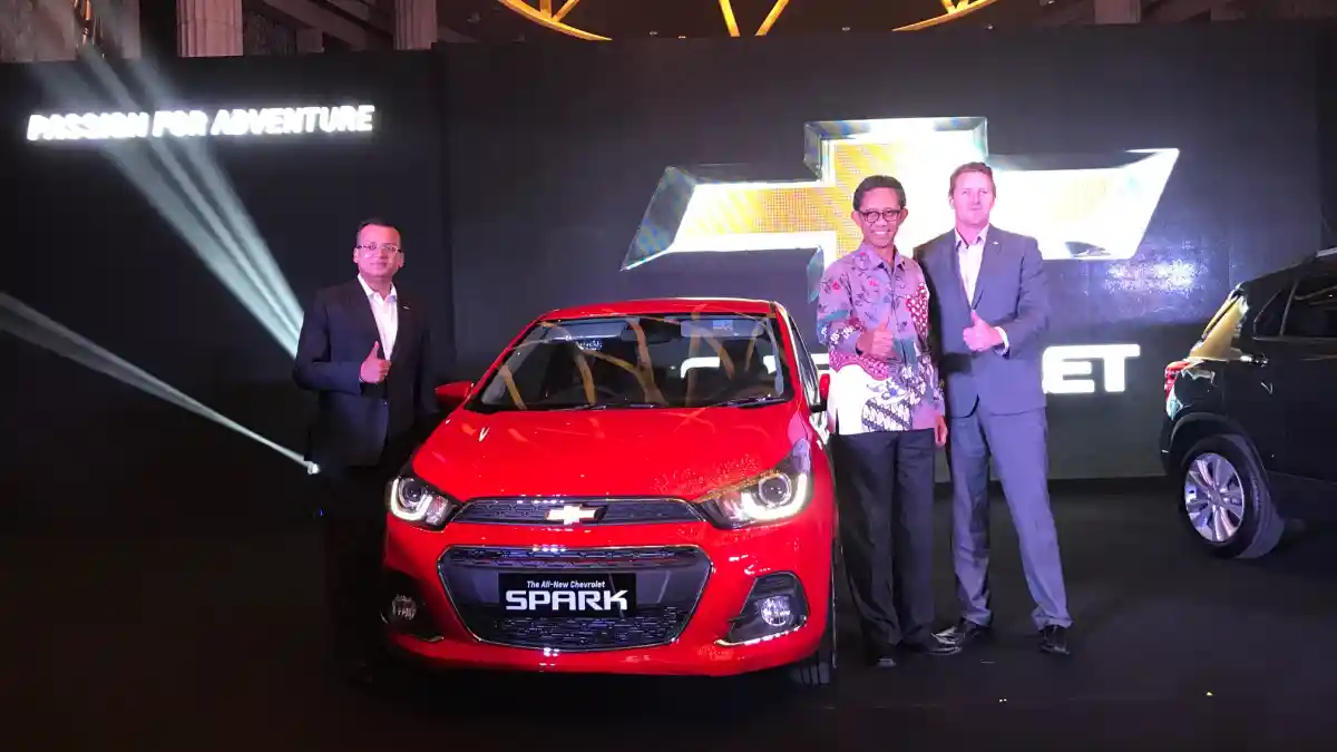 Berita - Chevrolet Spark Is Back! Harga Nyaris Rp 200 Juta