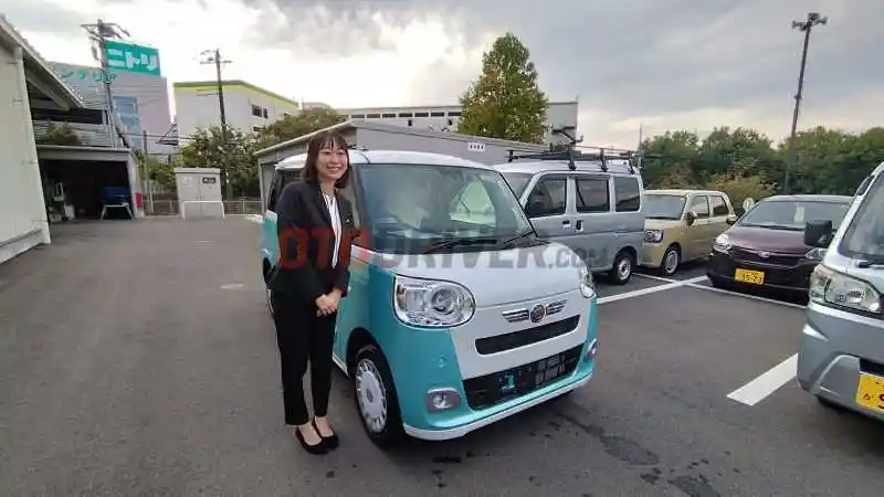 Foto - Melihat Daihatsu Chiba Matsudo Minami, Outlet Penjualan Terbesar di Jepang