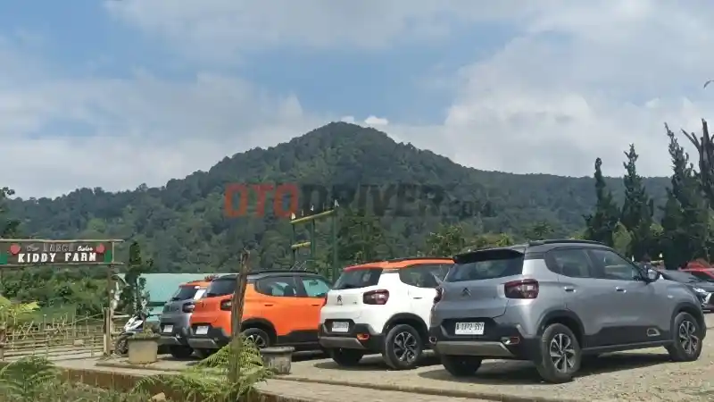 Foto - Sensasi Berkendara Citroen C3 Jakarta-Bandung