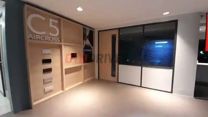 Foto - Citroen Hadirkan Experience Center yang Serba Digital