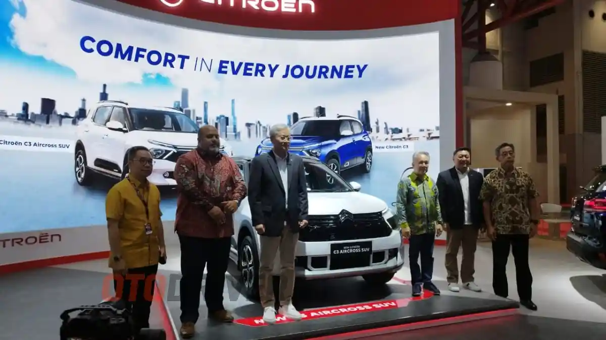 Foto - Citroen Luncurkan Dua Model Penyegaran di IIMS 2025