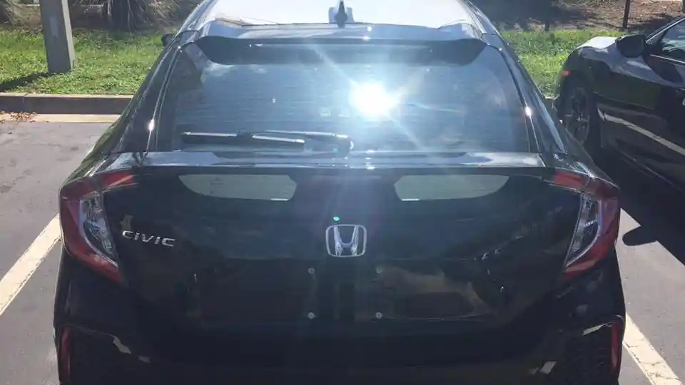 Foto - Ini Dia Penampakan Honda Civic Turbo Hatchback yang Akan Masuk Dealer