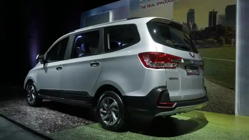 Berita - Wuling Confero S, LMPV Di Bawah Rp 200 Jutaan Hadir Dengan Banyak Tawaran Menarik