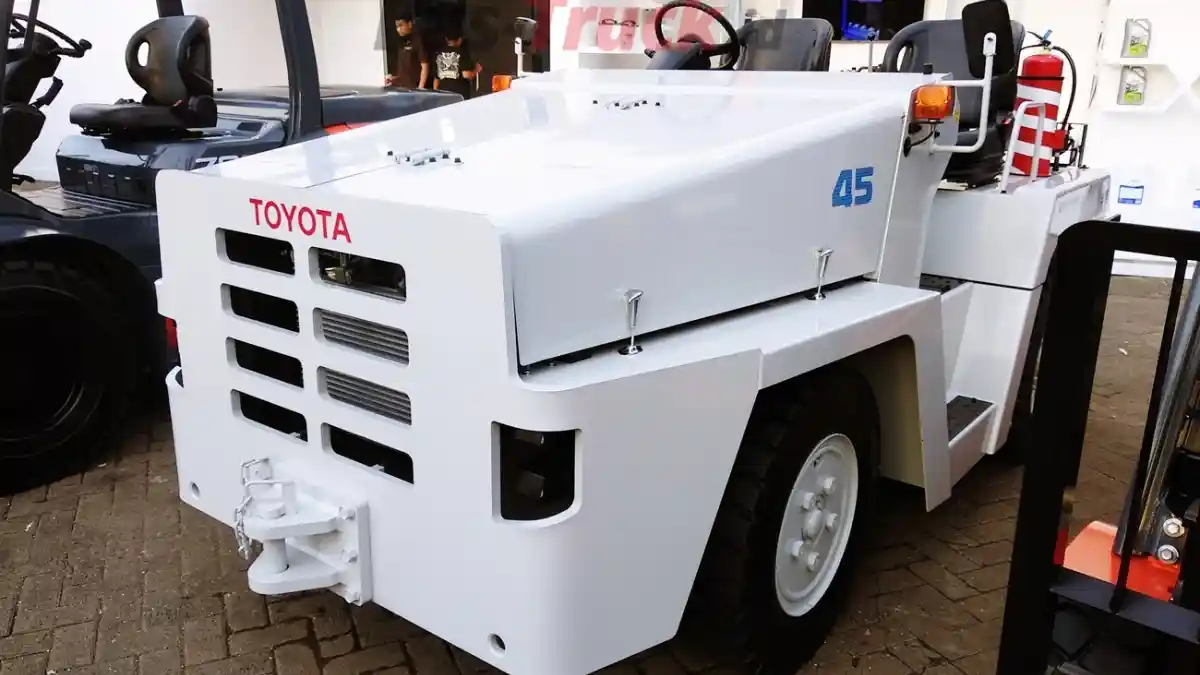 Foto - Pesta Kendaraan Komersial Dihelat Di Jakarta