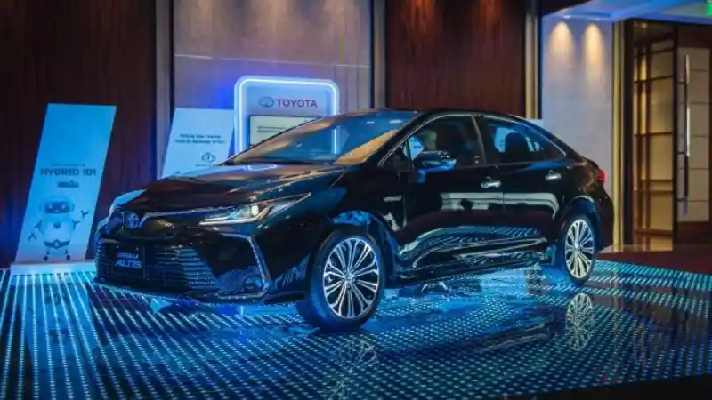 Berita - Beberapa Hari Lagi Meluncur di Indonesia, Corolla Altis Terbaru Resmi Dijual di Filipina