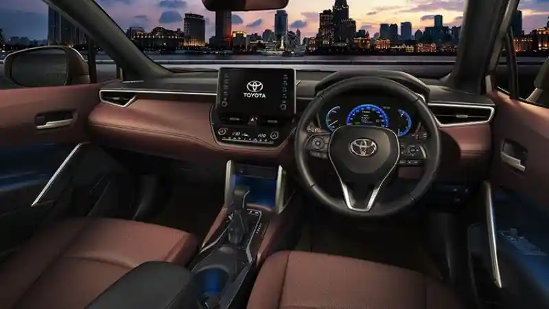 Foto - Toyota Rilis Corolla SUV Mulai Rp 450 Jutaan