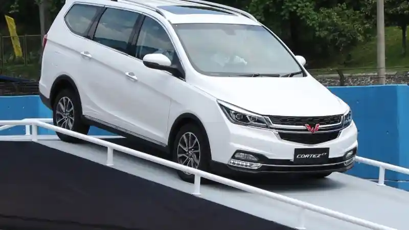 Foto - Penjualan Cortez Tak Ada Apa-apanya Dibanding Kijang Innova