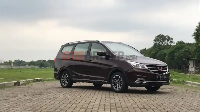 Berita - Mulai Rp 600 ribuan, Pilihan Ban Standar Wuling Cortez Berbagai Merek
