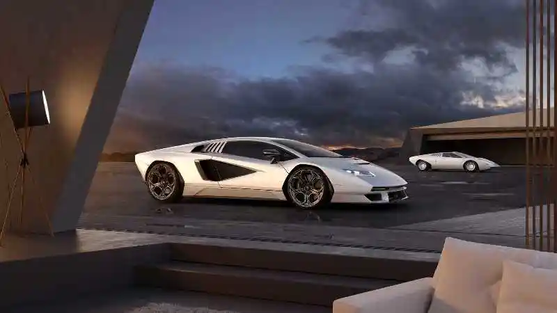 Foto - Lamborghini Countach Bangkit Kembali. Melenggang Dalam Wujud Supercar Hybrid 