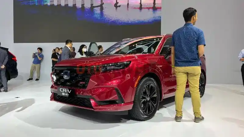 Berita - Sesuai Rencana, Harga Honda CR-V e:HEV Alami Kenaikan