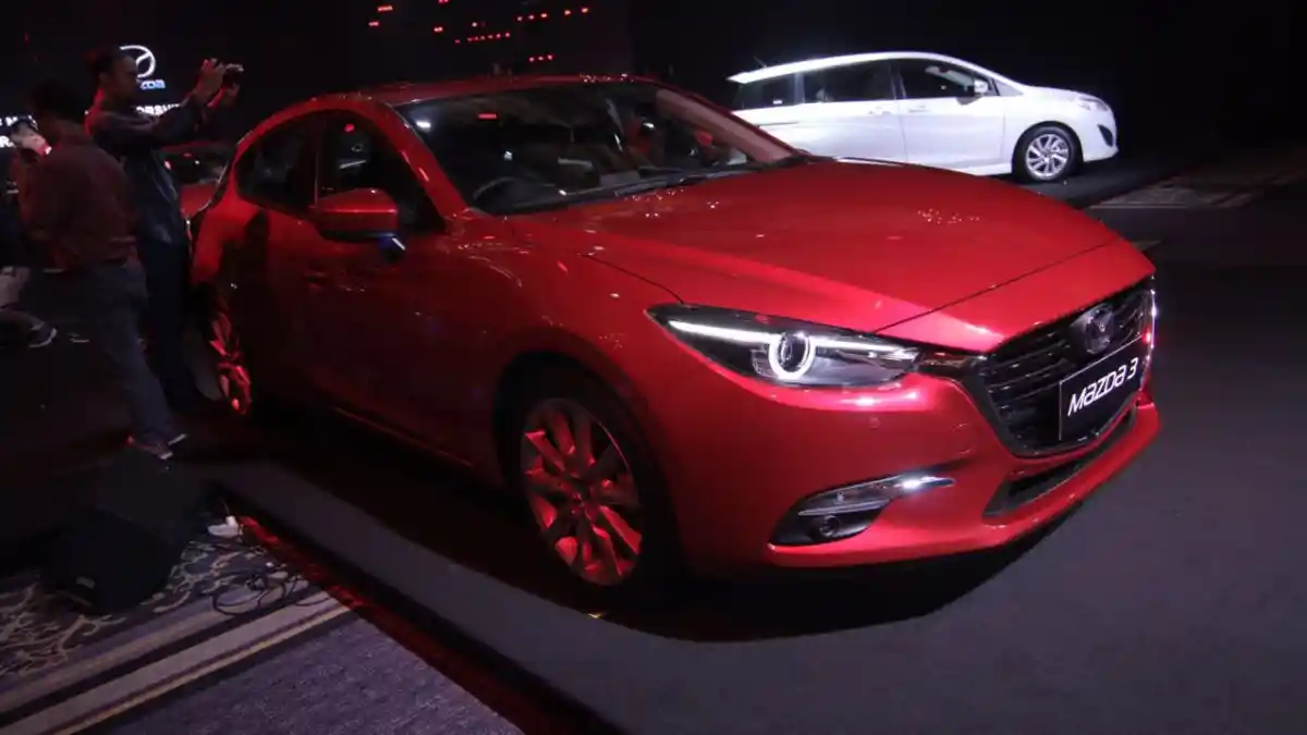 Berita - Mazda3 Hatchback 2017 Meluncur Di Indonesia (13 Foto)
