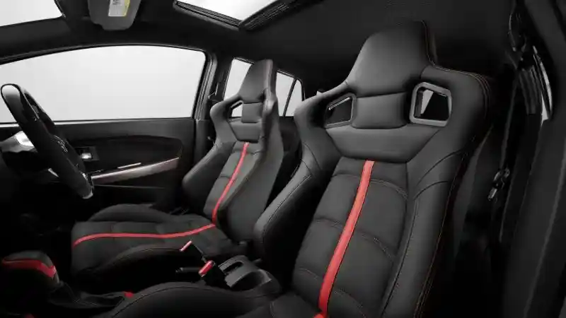 Foto - Daihatsu Sirion Menjadi "Hot Hatch" di Malaysia