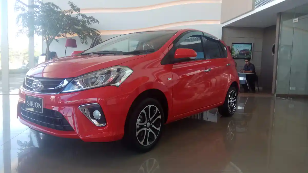 Foto - Sirion Tak Ada Diskon, Tapi Masih Bikin Bangga Daihatsu