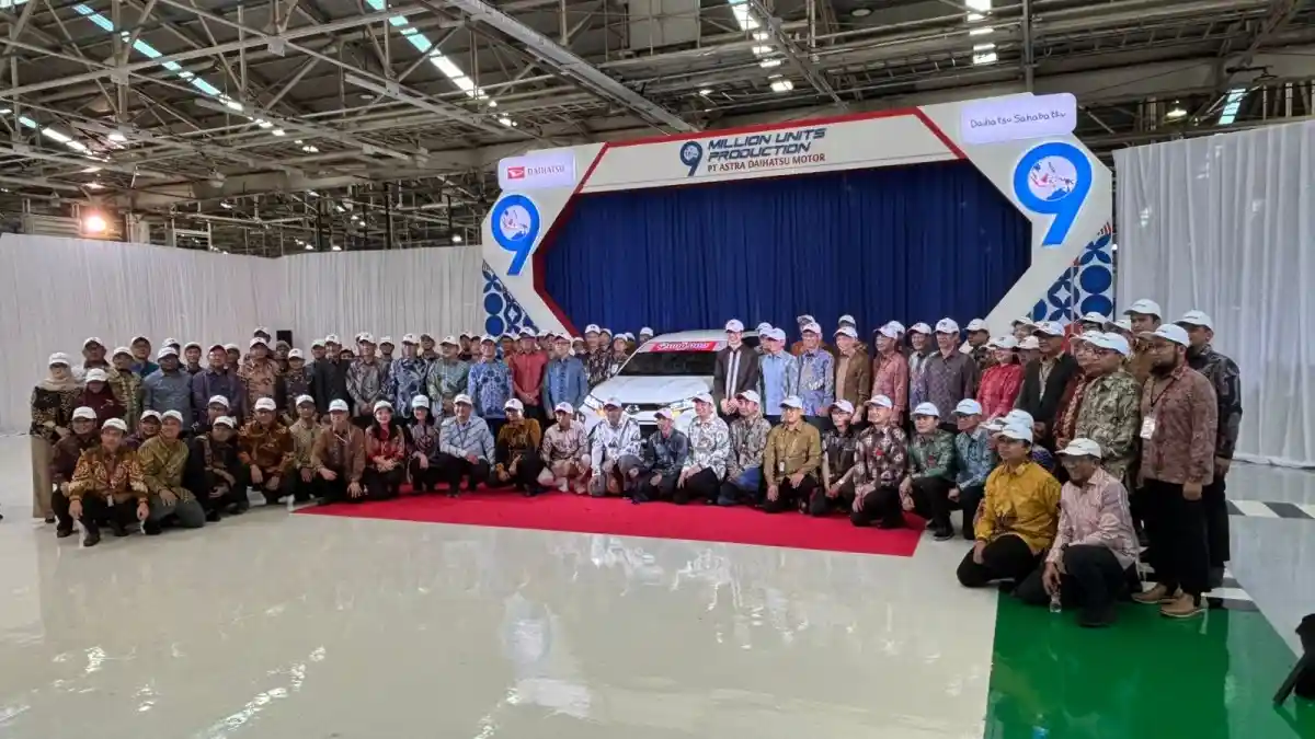 Foto - Daihatsu Rayakan 9 Juta Produksi, New Terios Jadi Simbol