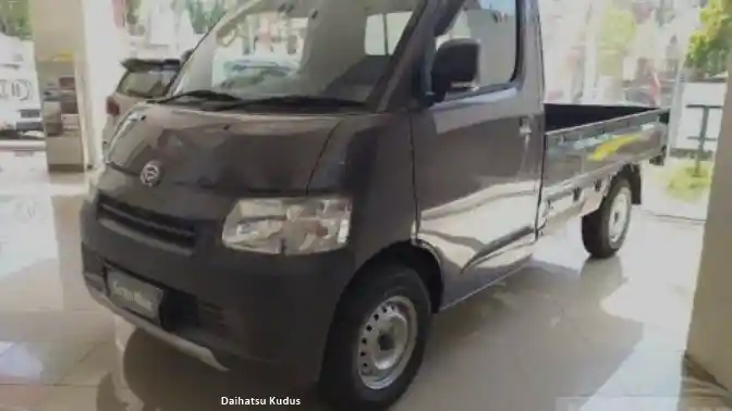 Pikap - Gran Max Penopang Penjualan Daihatsu Semester Pertama