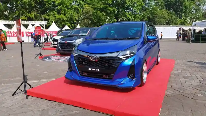 Berita - Puluhan Mobil Daihatsu Modifikasi Hadir Di Acara Ini, Prioritaskan Unsur Safety