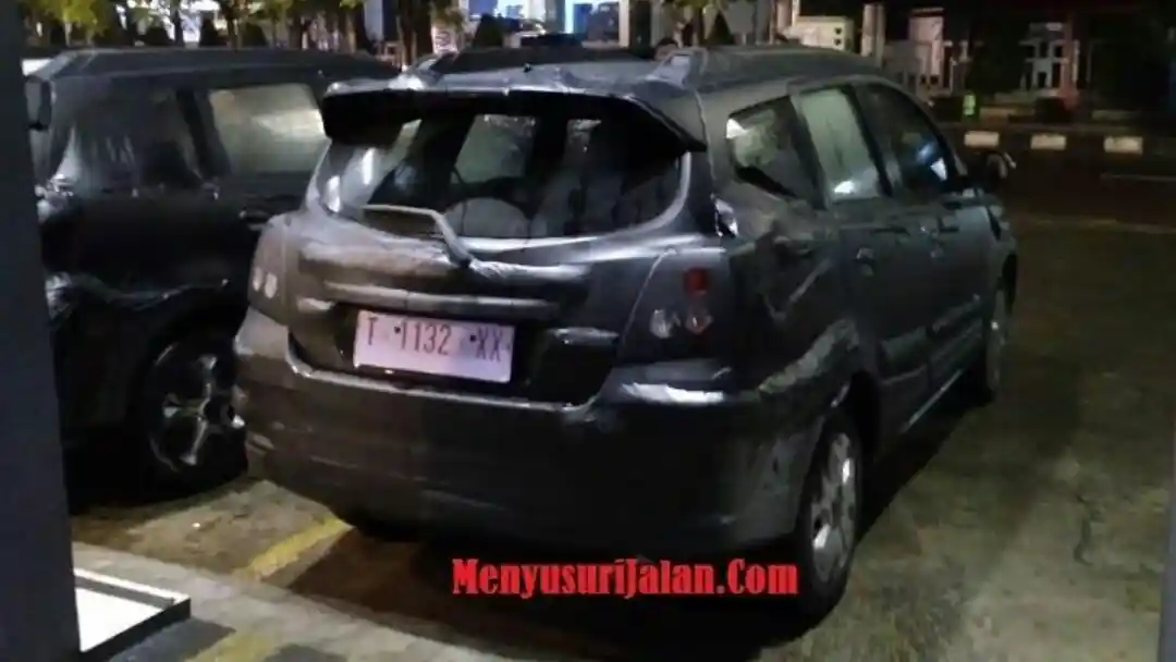 Foto - Datsun Cross Kembali Tertangkap Kamera di Subang (5 Foto)