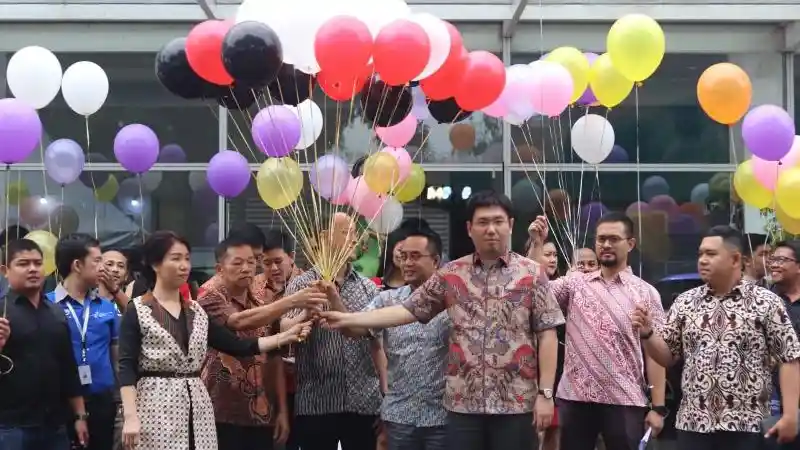 Foto - Dealer Mazda Pertama di Batam Diresmikan, Harga Lebih Kompetitif Dibanding Daerah Lain?