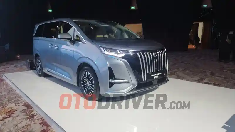 Berita - Maxus Mifa 9 vs Denza D9, Ini Perbandingan Dimensi Dan Baterainya