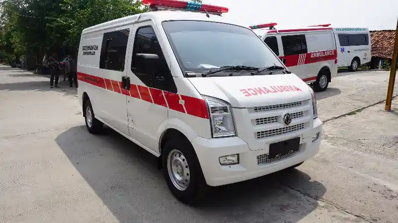 Berita - DFSK Luncurkan Ambulans Berbasis Gelora