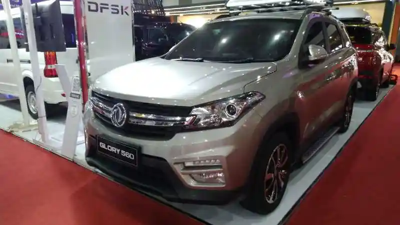 Foto - DFSK Hadir di Jakarta Fair 2022, Hadirkan Cicilan Rp 100 ribuan/ Hari