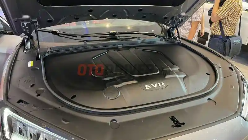 Foto - Seres SF 5 Kapan Dijual di Indonesia? Ini Kata DFSK