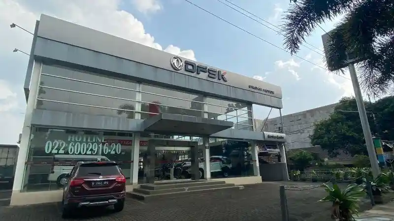 Foto - DFSK Siaga Mudik, Konsumen Bisa Merawat Mobilnya di Lokasi Ini