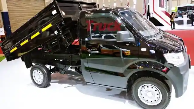 Foto - DFSK Bicara Soal Efisiensi Pemakaian Kendaraan Listrik Untuk UMKM