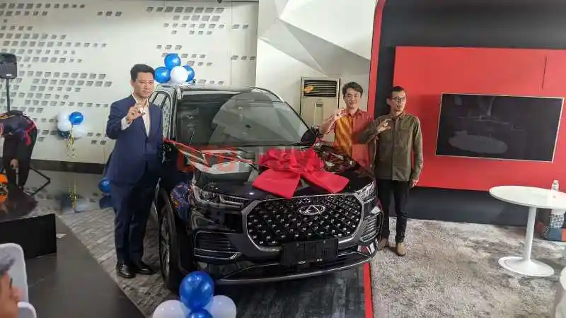 Berita - Perkuat Komitmen di Industri Otomotif Tanah Air, Chery Tambah Diler Baru di Kawasan Jakarta