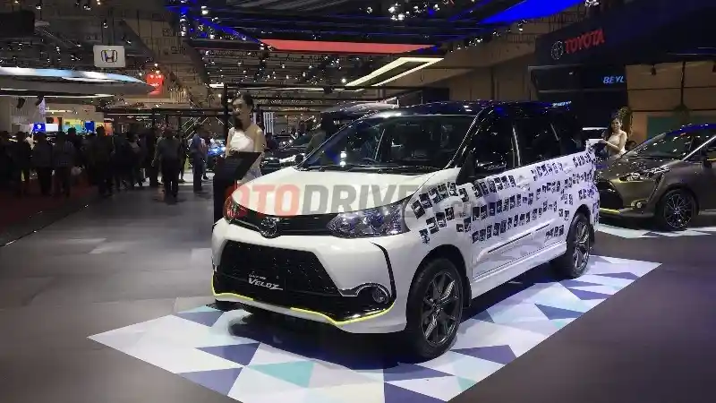 Foto - Diskon di GIIAS 2018: Daftar LMPV Dengan Diskon Paling Besar