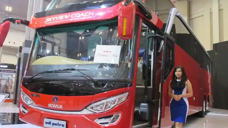 Berita - United Tractors Serahkan Bantuan Ventilator ke Kalimantan Barat dan Jawa Barat