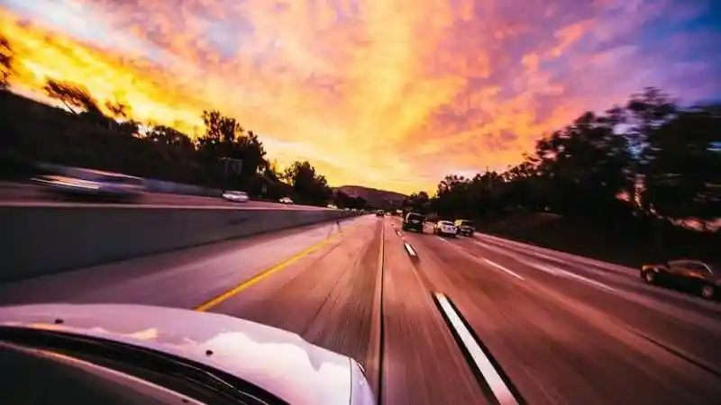 Tips - Mau Berkendara Jauh? Lakukan 5 Hal ini