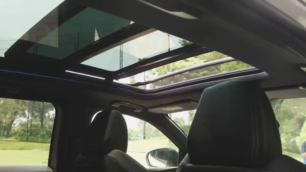 Foto - Merawat Sunroof Ternyata Sangat Mudah, Jangan Sampai Diabaikan