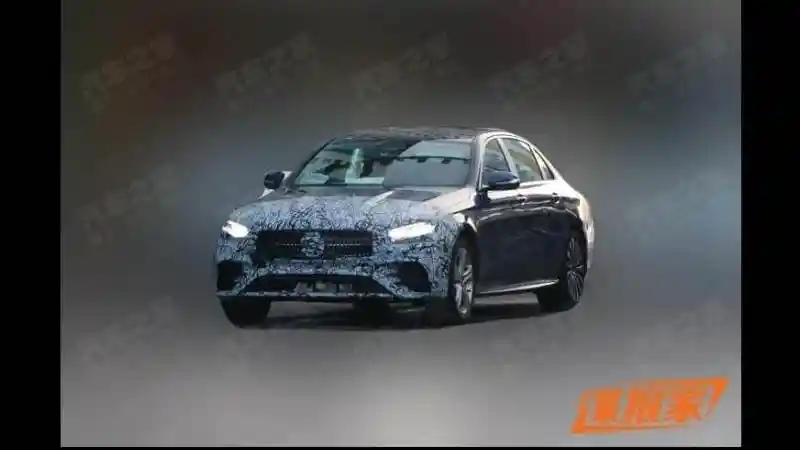 Foto - Bocoran E-Class Facelift yang Hadir Akhir 2020