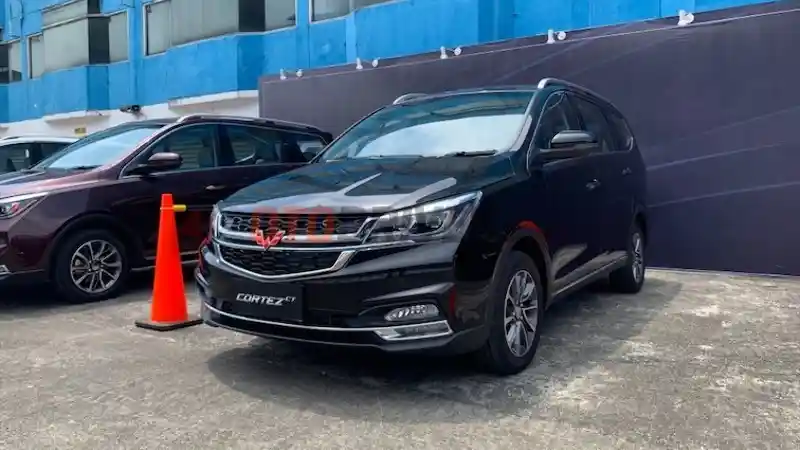 Foto - Wuling Cortez Turbo dan Confero E-Clutch Resmi Muncul