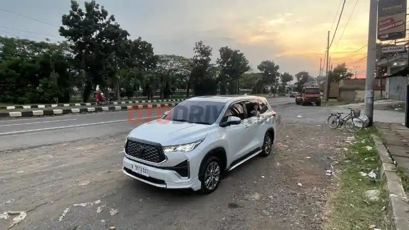 Berita - Mudik In Style 2023: Kijang Innova Zenix, Pilihan Terbaik Mudik Lega dan Irit